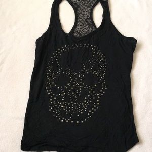 BLACK TANK WITH SKULL